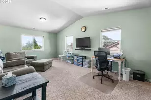 218 Finneys Ave, Molalla, OR 97038 - Photo 29