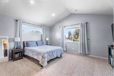 218 Finneys Ave, Molalla, OR 97038 - Photo 17