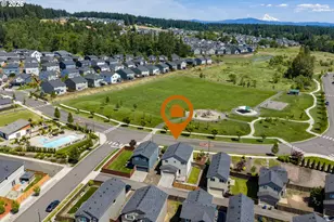 9225 N Boxwood St, Camas, WA 98607 - Photo 37
