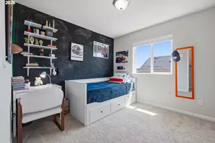 9225 N Boxwood St, Camas, WA 98607 - Photo 21