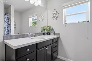 9225 N Boxwood St, Camas, WA 98607 - Photo 25