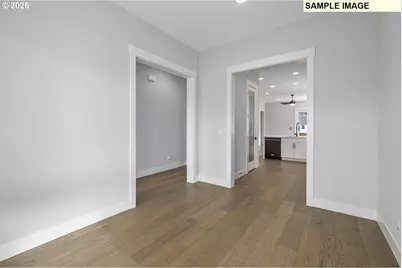 15224 SE Towers Ter, Milwaukie, OR 97267 - Photo 5