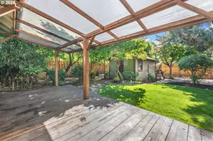 5034 N Girard St, Portland, OR 97203 - Photo 25