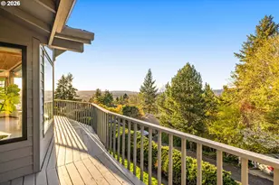 2369 Palisades Crest Dr, Lake Oswego, OR 97034 - Photo 39