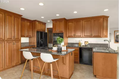 2369 Palisades Crest Dr, Lake Oswego, OR 97034 - Photo 13