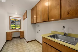 2369 Palisades Crest Dr, Lake Oswego, OR 97034 - Photo 27