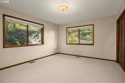 2369 Palisades Crest Dr, Lake Oswego, OR 97034 - Photo 25