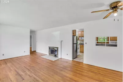 18135 SE Lincoln St, Portland, OR 97233 - Photo 7