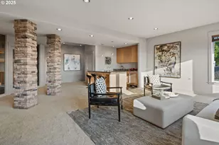 9201 NW McKenna Dr, Portland, OR 97229 - Photo 35