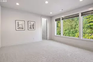 9201 NW McKenna Dr, Portland, OR 97229 - Photo 31