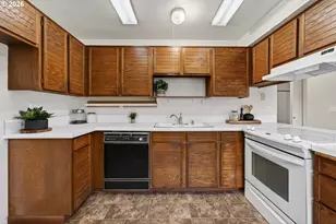 13409 NW 11th Ave, Vancouver, WA 98685 - Photo 17