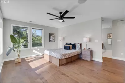 2104 SW Iowa St, Portland, OR 97239 - Photo 19