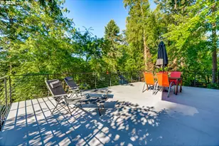 2104 SW Iowa St, Portland, OR 97239 - Photo 3