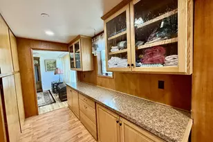 407 S Empire Blvd, Coos Bay, OR 97420 - Photo 11