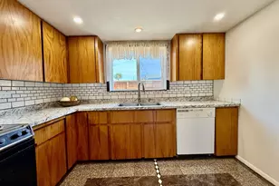 407 S Empire Blvd, Coos Bay, OR 97420 - Photo 15