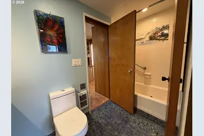 407 S Empire Blvd, Coos Bay, OR 97420 - Photo 21