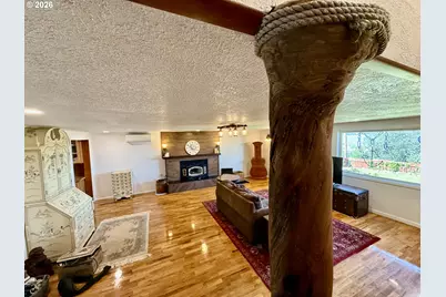407 S Empire Blvd, Coos Bay, OR 97420 - Photo 11