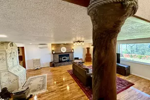407 S Empire Blvd, Coos Bay, OR 97420 - Photo 11