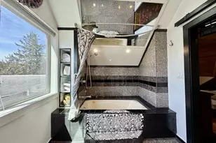 407 S Empire Blvd, Coos Bay, OR 97420 - Photo 25