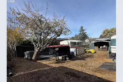 407 S Empire Blvd, Coos Bay, OR 97420 - Photo 39