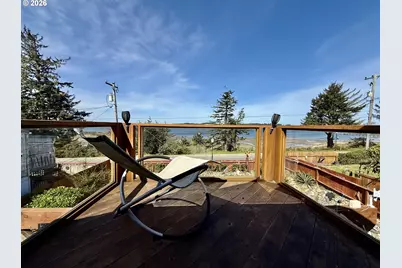 407 S Empire Blvd, Coos Bay, OR 97420 - Photo 31