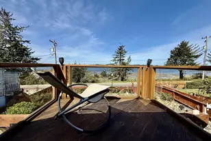 407 S Empire Blvd, Coos Bay, OR 97420 - Photo 31