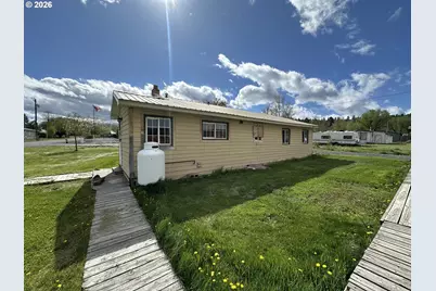 215 B Ave, Seneca, OR 97873 - Photo 7