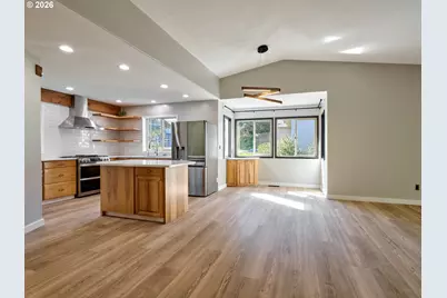 2257 Hemlock Ct NW, Salem, OR 97304 - Photo 9