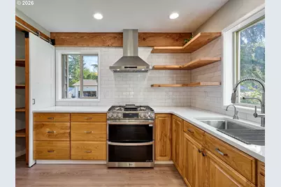 2257 Hemlock Ct NW, Salem, OR 97304 - Photo 7