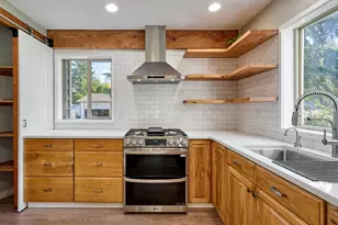 2257 Hemlock Ct NW, Salem, OR 97304 - Photo 7