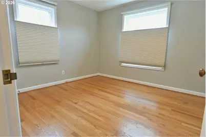 4448 NE 73rd Ave, Portland, OR 97218 - Photo 11