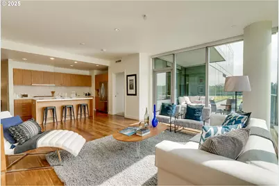 841 S Gaines St #510, Portland, OR 97239 - Photo 7