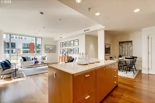 841 S Gaines St, Portland, OR 97239 - Photo 17