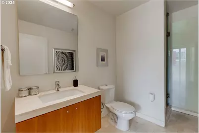 841 S Gaines St #510, Portland, OR 97239 - Photo 31