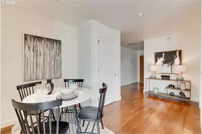 841 S Gaines St #510, Portland, OR 97239 - Photo 17