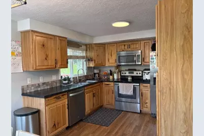10110 NE 35th St, Vancouver, WA 98662 - Photo 7