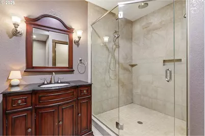 16431 SW Timberland Dr, Beaverton, OR 97007 - Photo 27