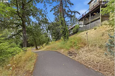 16431 SW Timberland Dr, Beaverton, OR 97007 - Photo 45