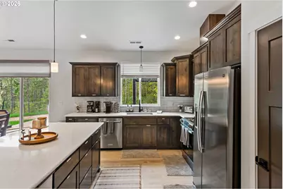 385 Pacific Dunes Dr, North Bend, OR 97459 - Photo 17