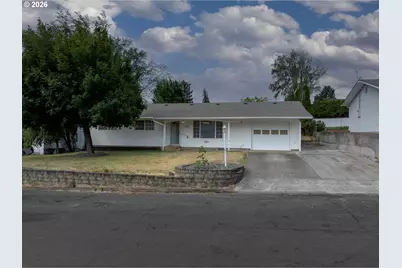 1018 W Murray Dr, The Dalles, OR 97058 - Photo 1