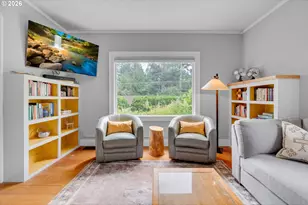 303 Linn Ave, Oregon City, OR 97045 - Photo 5