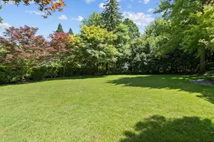 1890 S Greenwood Rd, Portland, OR 97219 - Photo 23