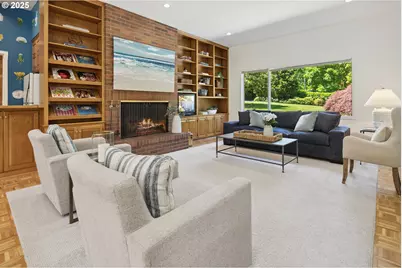 1890 S Greenwood Rd, Portland, OR 97219 - Photo 25