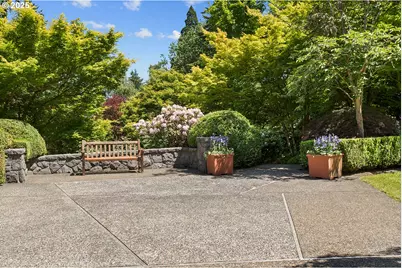 1890 S Greenwood Rd, Portland, OR 97219 - Photo 21