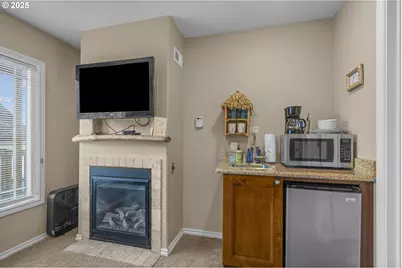 25 NE Clarke St, Depoe Bay, OR 97341 - Photo 27