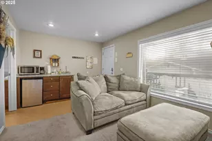 25 NE Clarke St, Depoe Bay, OR 97341 - Photo 33