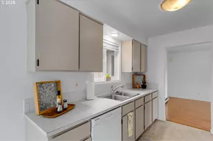 2329 Jennifer Pl, Longview, WA 98632 - Photo 9