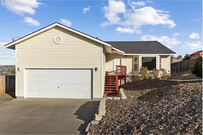 1314 SW 11th Ct, Pendleton, OR 97801 - Photo 1