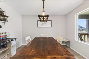 635 NW Pine St, Clatskanie, OR 97016 - Photo 5