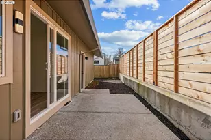 9545 SW 90th Ave, Portland, OR 97223 - Photo 25